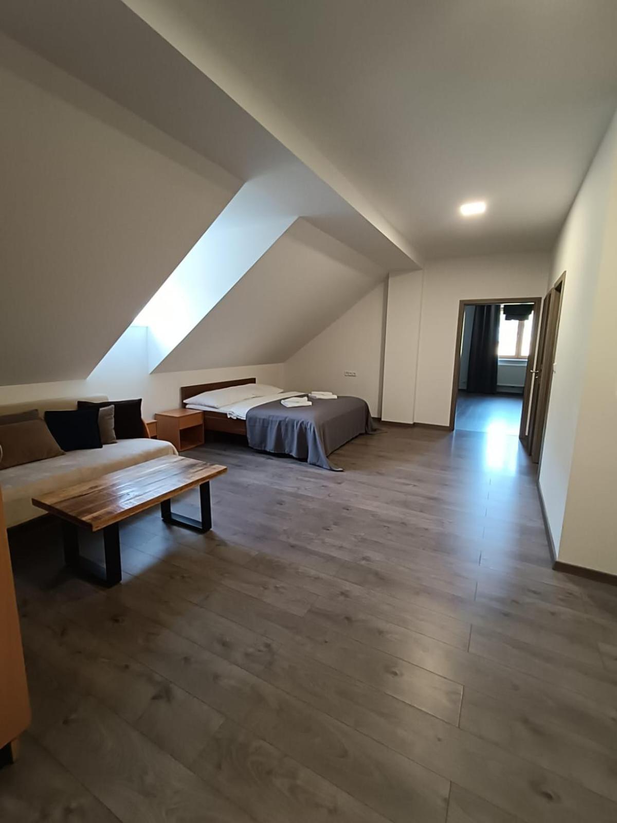 Obzor Hotel Pec pod Snezkou