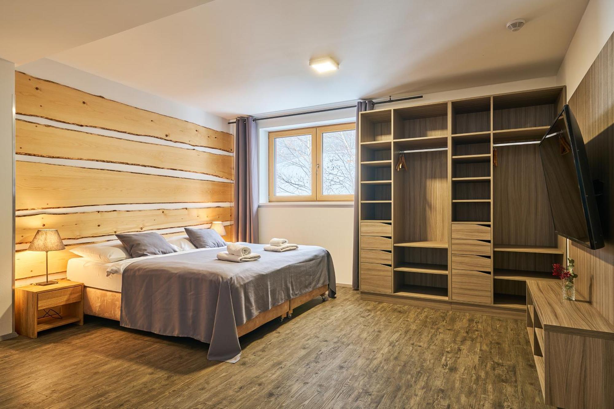 Obzor Hotel 3*