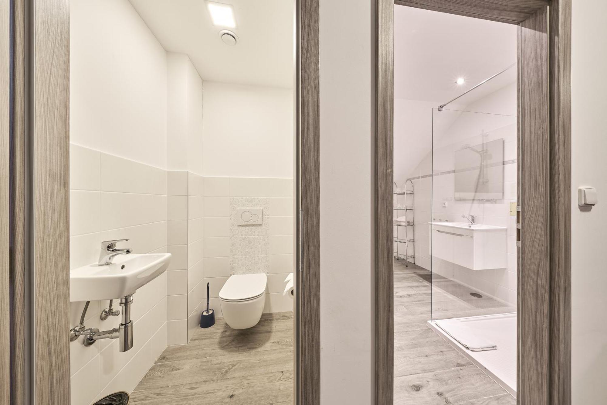 Hotel Obzor 3*